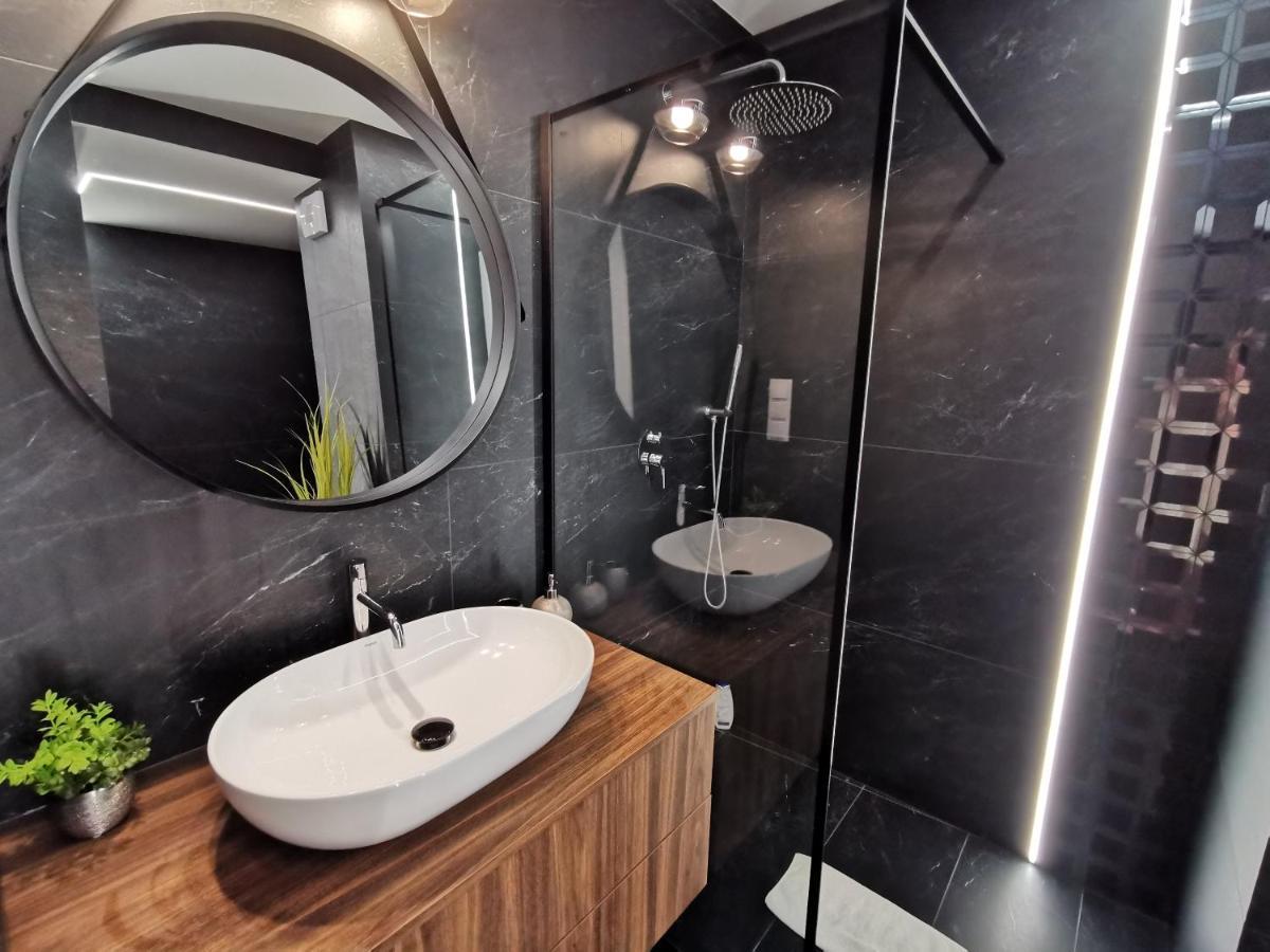 Apartamenty Kielce- Apartament Szmaragd Przy Zalew Kielecki, Faktura, Parking, Centrum Екстер'єр фото