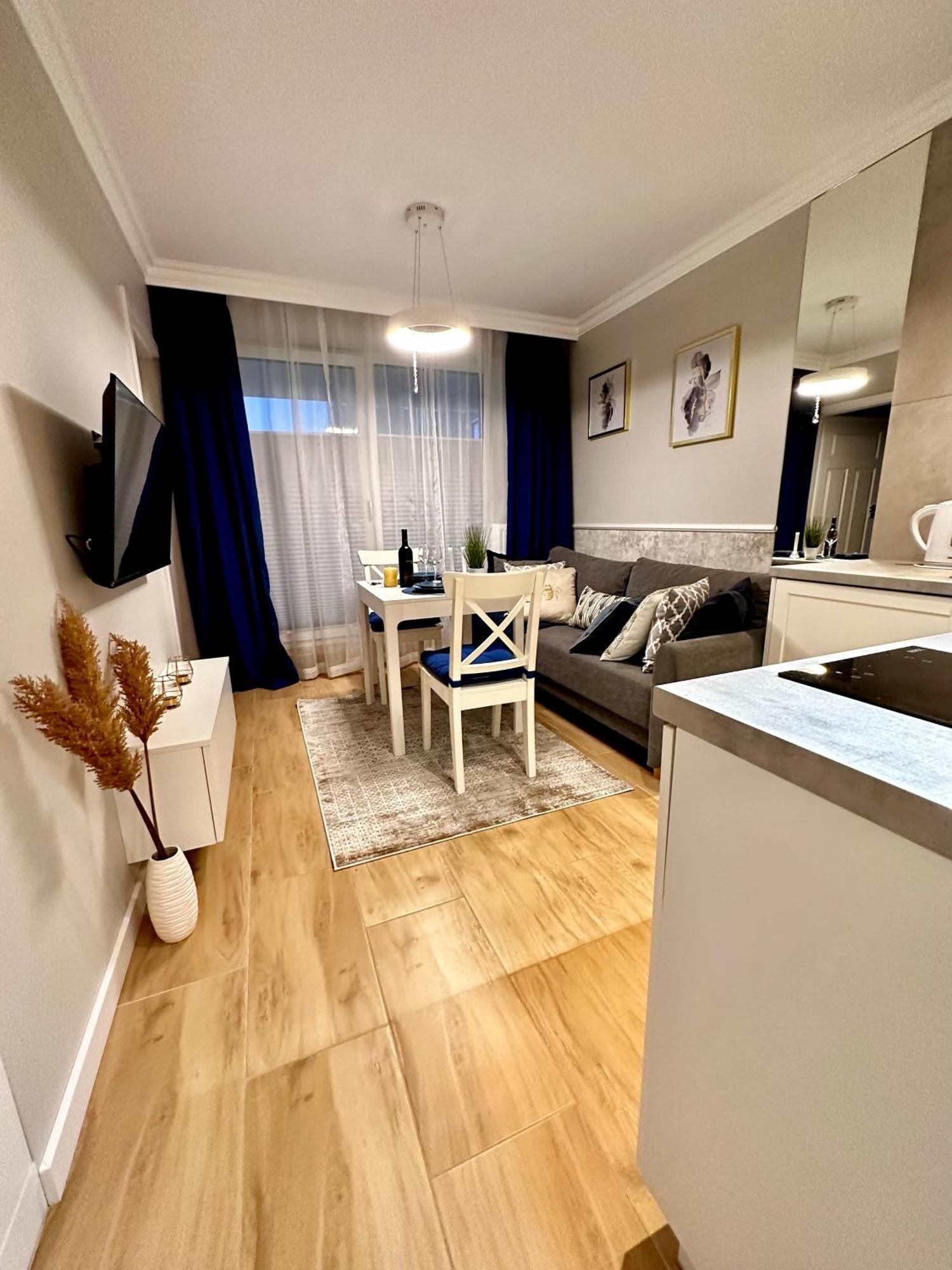 Apartamenty Kielce- Apartament Szmaragd Przy Zalew Kielecki, Faktura, Parking, Centrum Екстер'єр фото